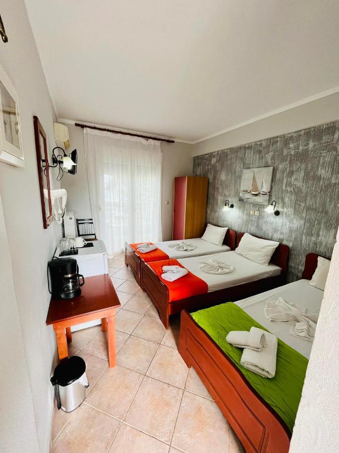 Poplar Lofts & Apartments Karavouzi Prínosz Kültér fotó